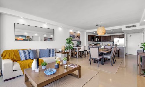 Your Perfect Stay Starts Here: Why Short-Term Rentals in Miami Beach Are a Game-Changer
