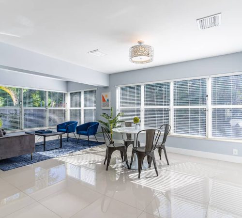 abcd92c0-1883-4352-a0e4-a26971583846 (1)