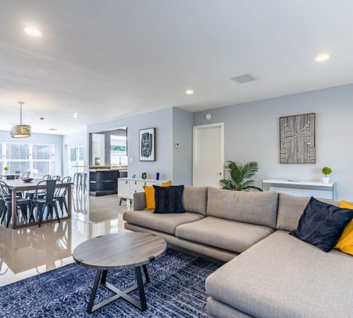 d18c2149-4d61-4af3-ae79-c0db2d251b43 (1)