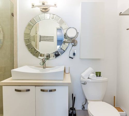 e3af1472-404b-48a2-9dcd-2556fb23f5df (1)